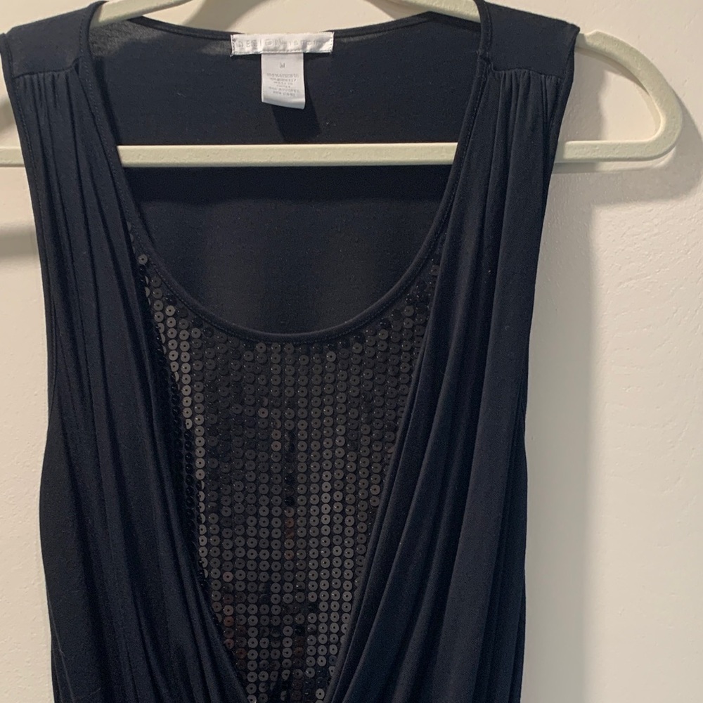 Sequined Black Sleeveless M Top